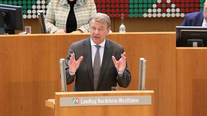 Christof Rasche