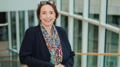 Angela Freimuth