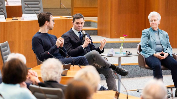 3. Liberaler Seniorentag im Landtag Nordrhein-Westfalen