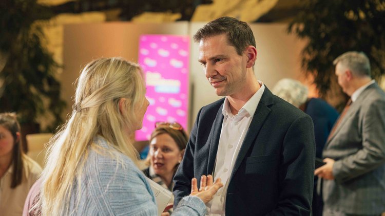 Liberaler Talk: Startklar fürs Leben – Wie gelingt frühe (Sprach-)Bildung für jedes Kind?