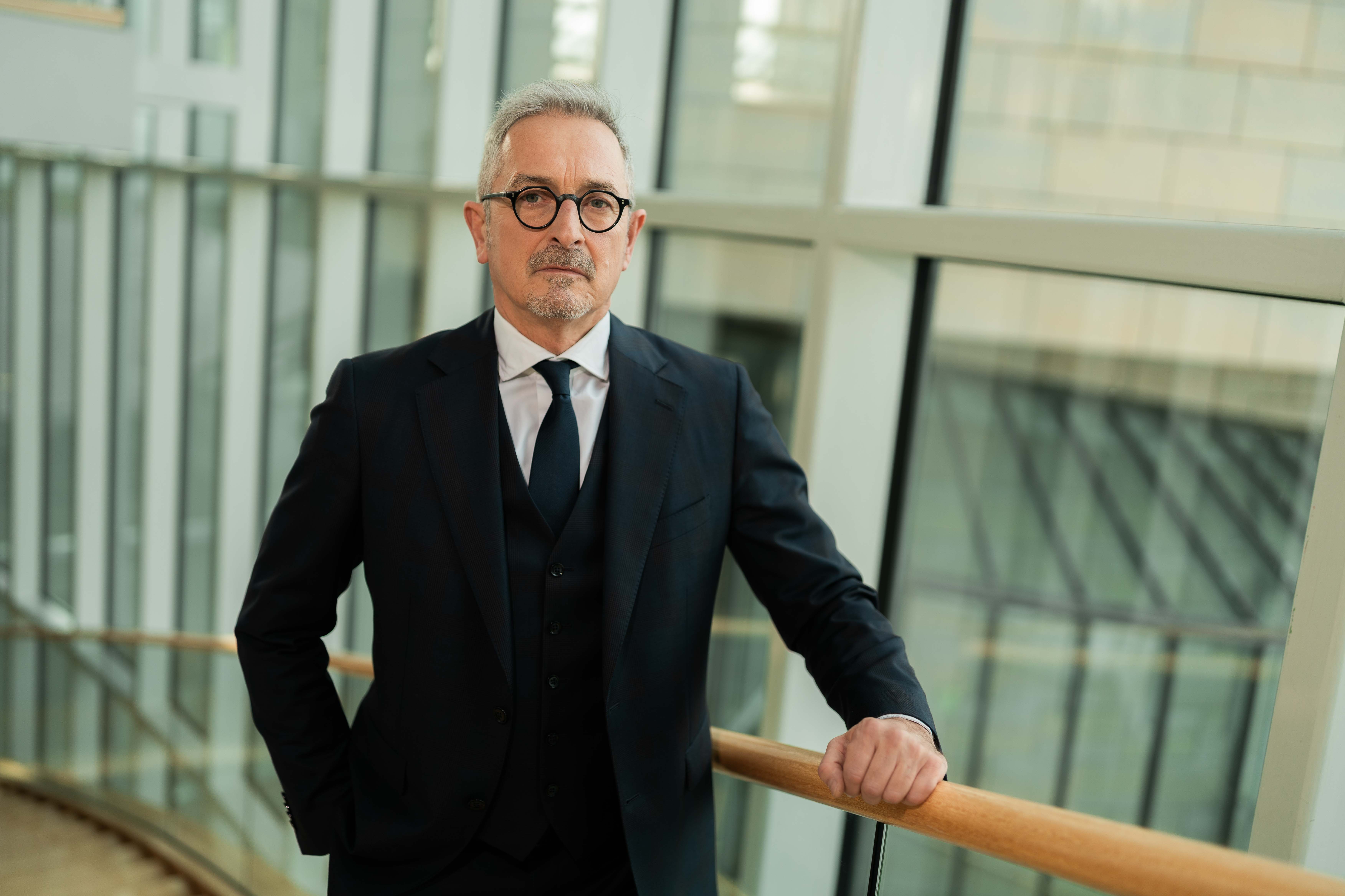 Dr. Werner Pfeil