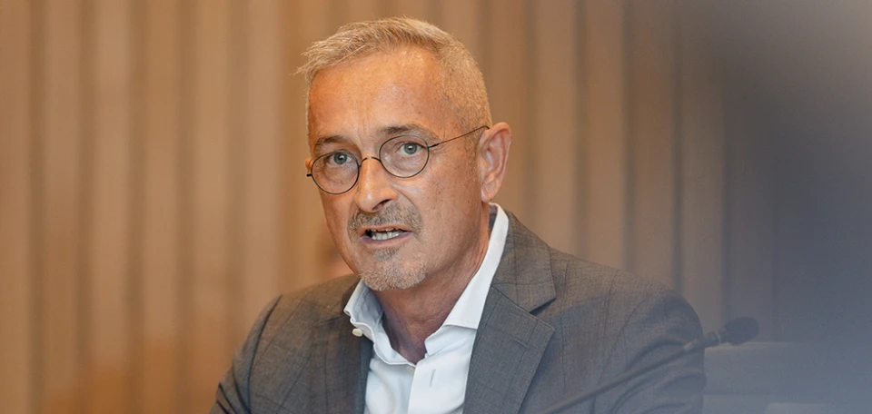 Dr. Werner Pfeil