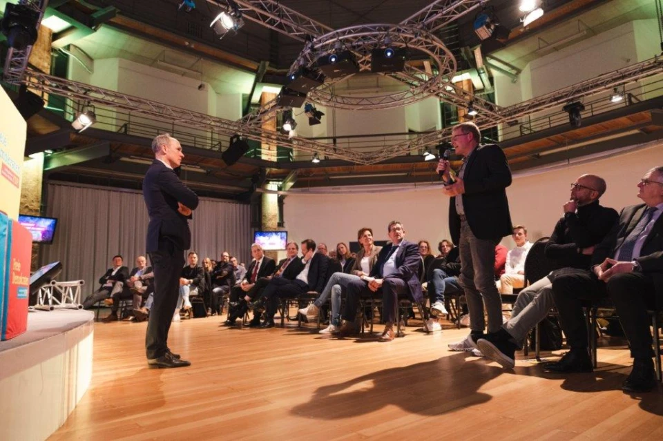 Christoph Keese im Austausch mit dem Publikum