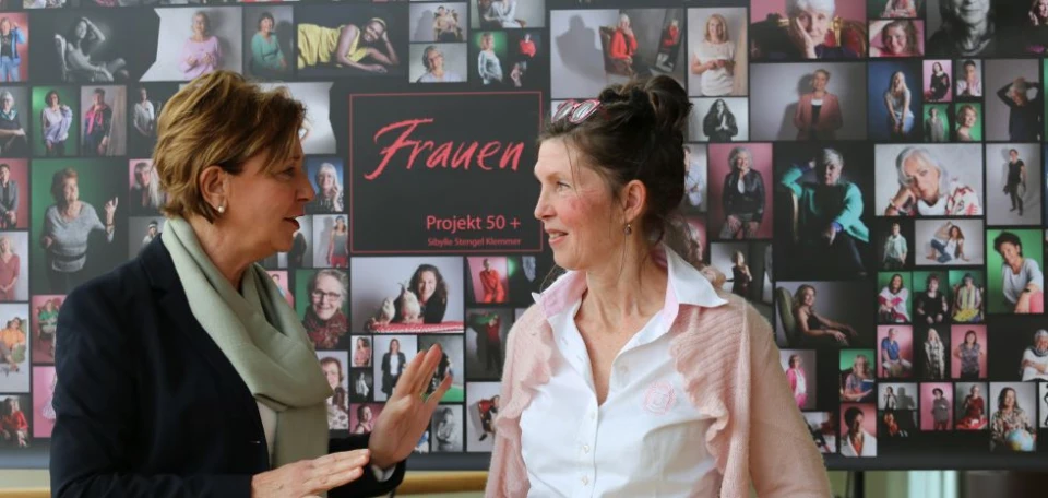 F. v. l. n. r.: Yvonne Gebauer, Sibylle Stengel-Klemmer