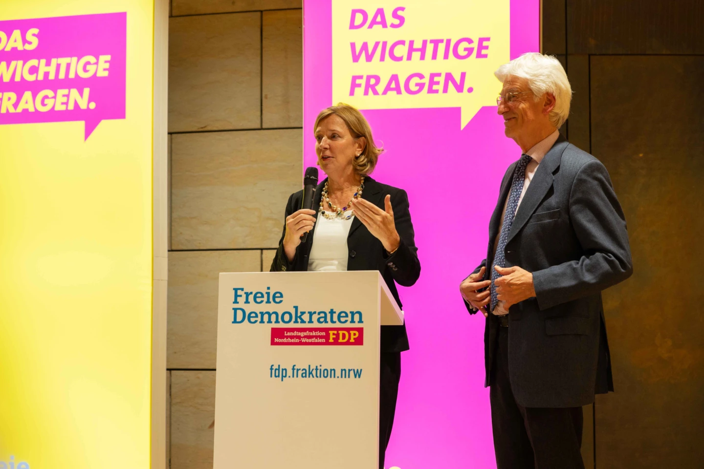 "Aquarelle von Friedrich Wilhelm Mundinger – Kunst aus der Geburtsstunde der Demokratie"