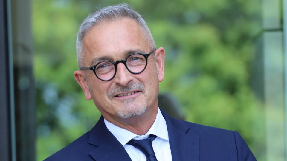 Dr. Werner Pfeil