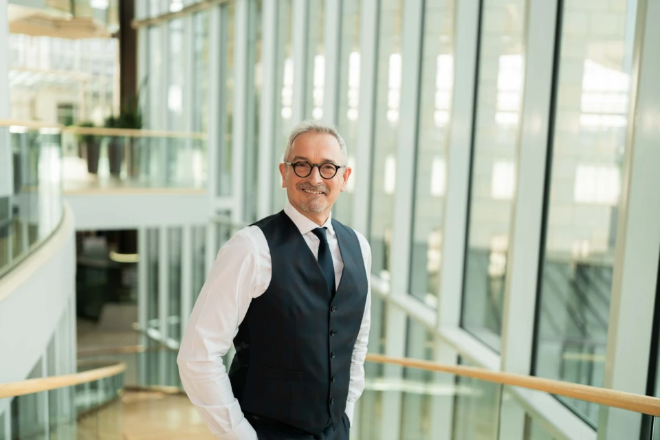 Dr. Werner Pfeil