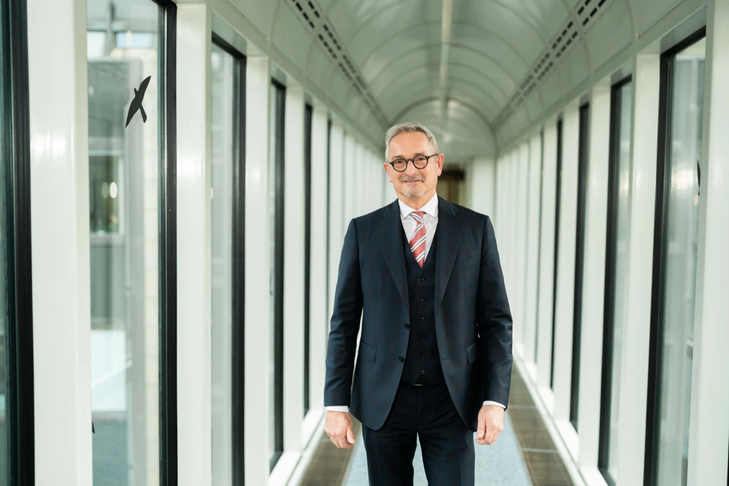 Dr. Werner Pfeil