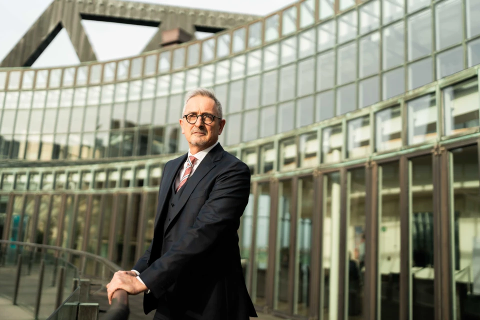 Dr. Werner Pfeil